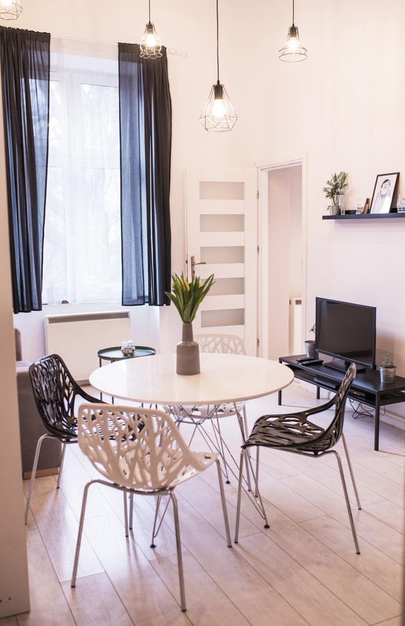 Kasia&Lukasz Apartments Krasków Exterior foto